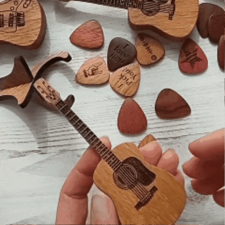 Wooden Guitar Picks Gift Box