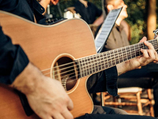 How To Clean Guitar Strings ?