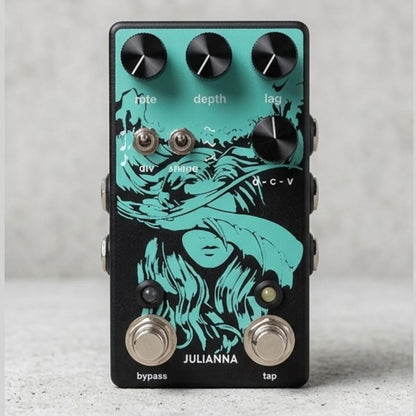 Juliana™ Stereo Deluxe Chorus  Pedal